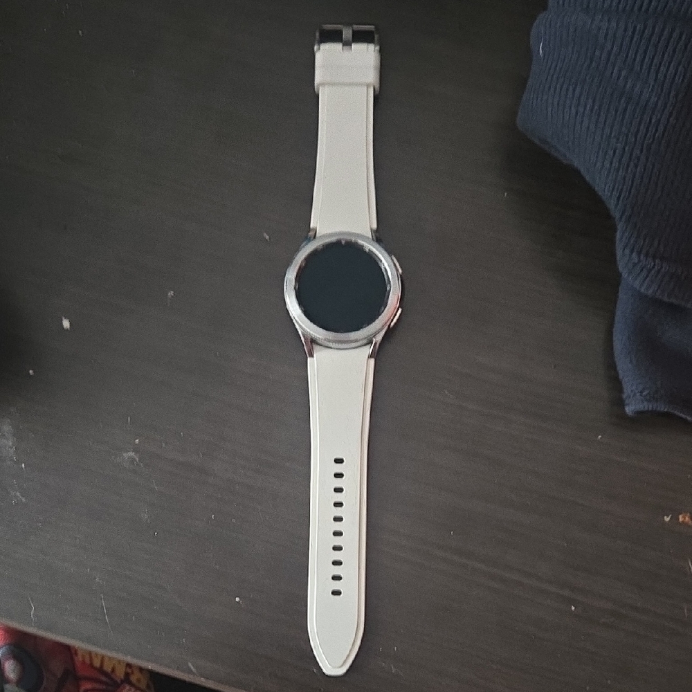 Samsung Silver and White Smartwatch